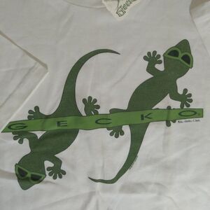 NWT Deadstock Vintage 90s Gecko Logo T-Shirt